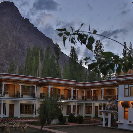 Hotel Nubra Residency Charāsa Exterior foto